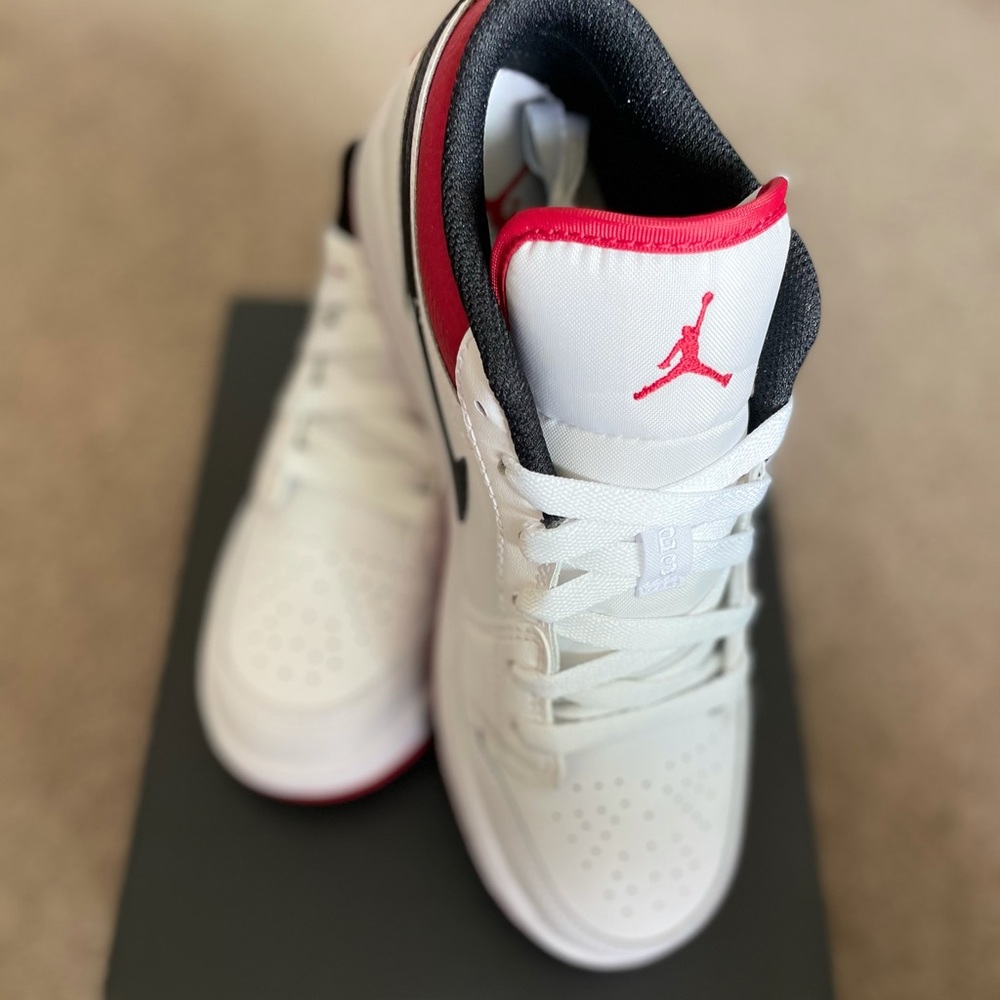 SOLD ‼️ Air Jordan 1s Mid